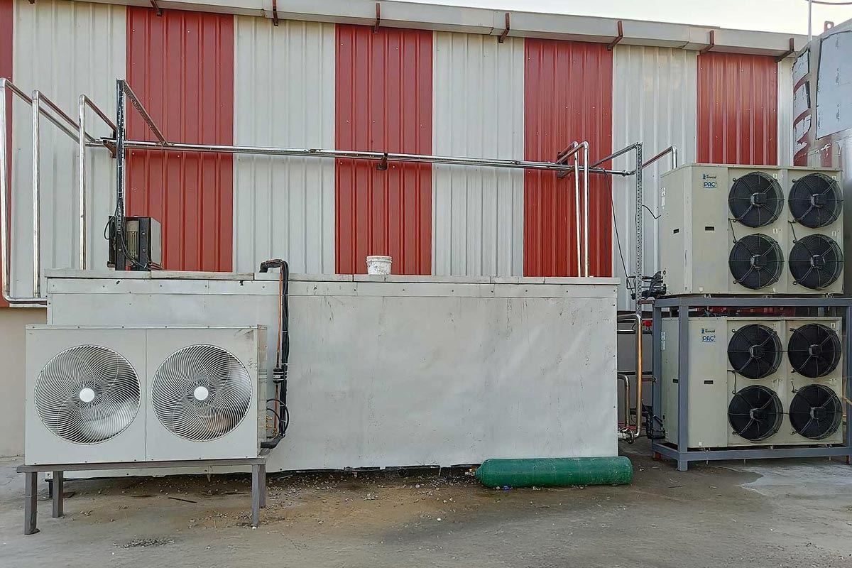 Ice Building Tank