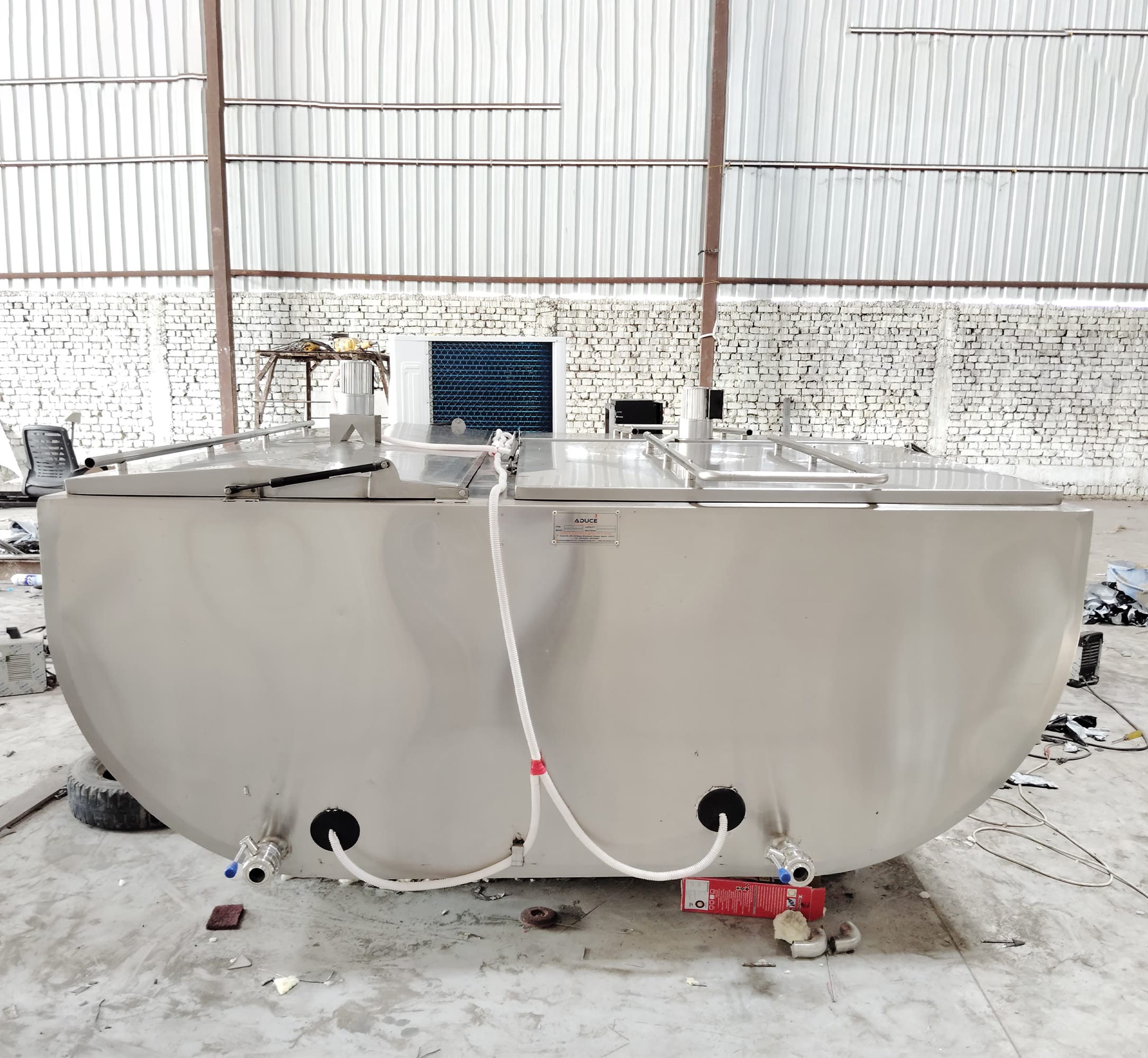 Bulk Milk Cooler 1000 Liter - Image 3